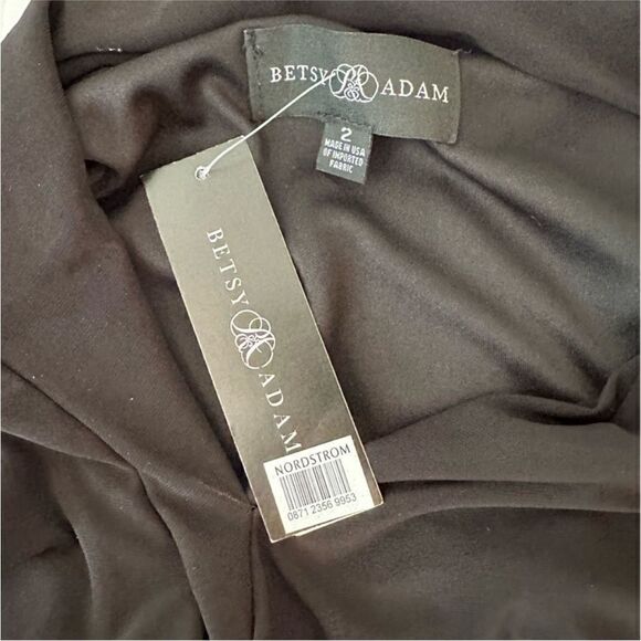 NWT Betsy & Adam Long Jersey Asymmetrical Sleeve Gown - Picture 9 of 10